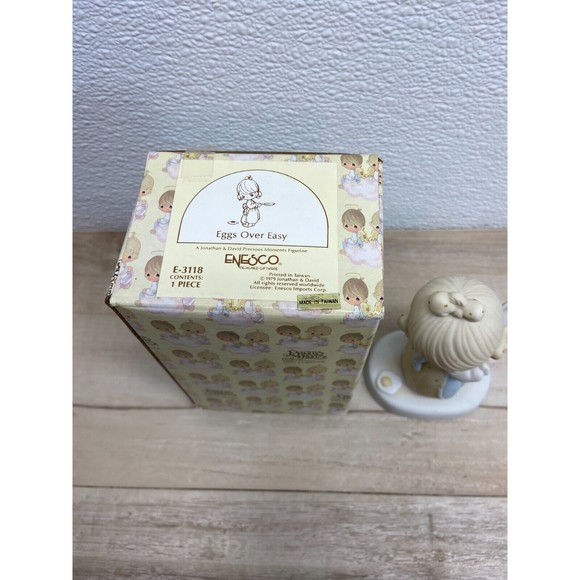 Vtg 1979 Precious Moments Eggs Over Easy Porcelain Figurine E-3118 - Picture 8 of 9